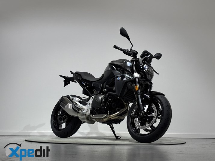 BMW F 900 R BMW F 900 R